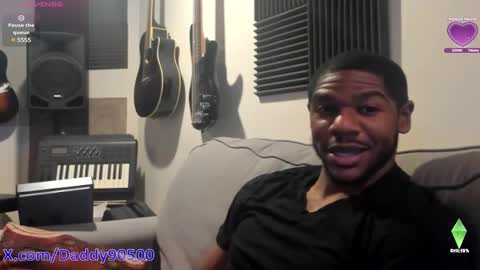 Snapshot of urnewdaddy90 chatting on 12/05/24, 07:27 Big Daddy online show from 12/05/24, 07:27