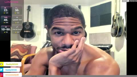 Snapshot of urnewdaddy90 chatting on 01/17/25, 07:19 Big Daddy online show from 01/17/25, 07:19