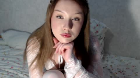 Snapshot of uroxygen chatting on 04/10/26, 08:02 Mary online show from 04/10/26, 08:02