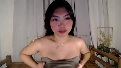 urpinay_sandra69 online show from 04/28/26, 08:52