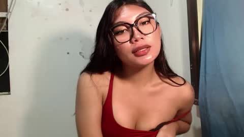 urpinay_sandra69 online show from 05/20/26, 02:23