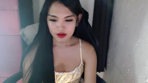 Snapshot of urpinayjenfuckerxxx chatting on 01/26/25, 03:17 Jenny online show from 01/26/25, 03:17