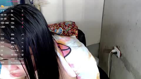 Snapshot of urpinayslutxxx chatting on 02/10/25, 10:09 Jane online show from 02/10/25, 10:09