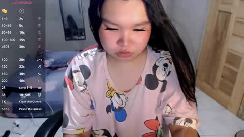 Snapshot of urpinayslutxxx chatting on 09/18/25, 10:06 Jane online show from 09/18/25, 10:06