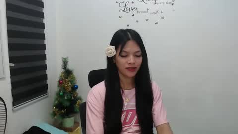 hi im kim online show from 12/10/24, 01:44