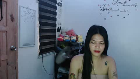 hi im kim online show from 02/01/25, 07:36