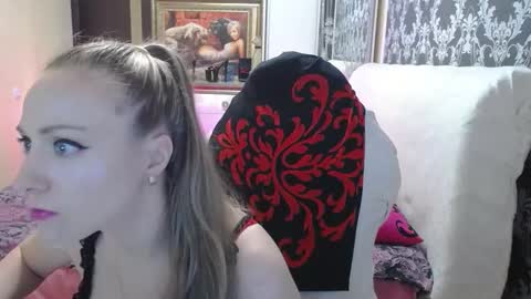 Snapshot of ursecrettreasure88 chatting on 02/12/25, 12:12 UrSecretTreasure88 online show from 02/12/25, 12:12