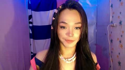 Snapshot of ursexy_debra chatting on 05/03/26, 02:50 TYRA online show from 05/03/26, 02:50