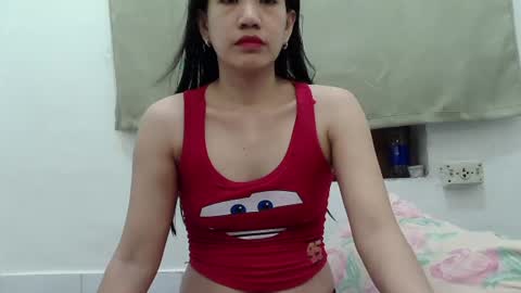 Snapshot of ursexychix_4u chatting on 06/22/26, 11:02 ursexychix_4u online show from 06/22/26, 11:02