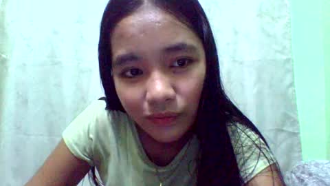 Urskinnygirl4u18 - ROSE ROOM online show from 03/04/25, 12:50