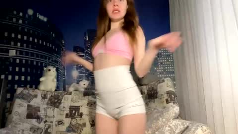 Snapshot of ursoulandheart chatting on 12/20/24, 11:32 Hannah online show from 12/20/24, 11:32