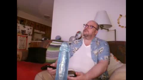 Snapshot of ursulet_us chatting on 05/08/26, 12:05 Ursulet US online show from 05/08/26, 12:05