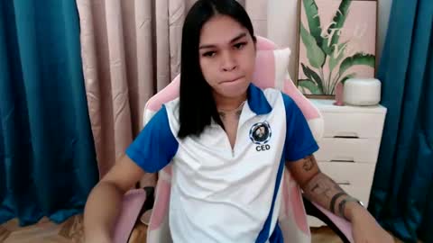 ursweet_zeviixx online show from 02/08/25, 01:11