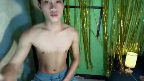 Snapshot of ursweetfucker_kimeya69 chatting on 11/24/25, 05:34 ursweetfucker_kimeya69 online show from 11/24/25, 05:34