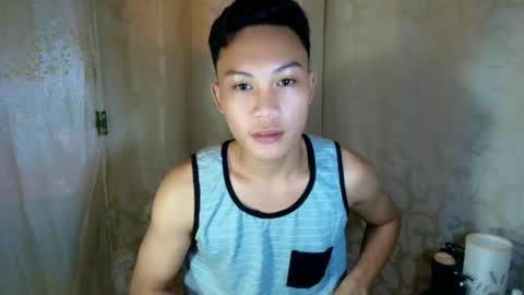 Snapshot of ursweetfucker_kimeya69 chatting on 02/04/26, 02:39 ursweetfucker_kimeya69 online show from 02/04/26, 02:39