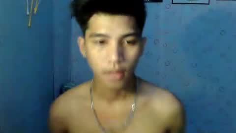 Snapshot of ursweetie_boy chatting on 07/14/26, 12:13 ursweetie_boy online show from 07/14/26, 12:13