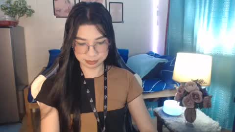 Snapshot of urwetasianprincessxx chatting on 12/29/24, 11:40 Ashley Kate Mateo Gray online show from 12/29/24, 11:40