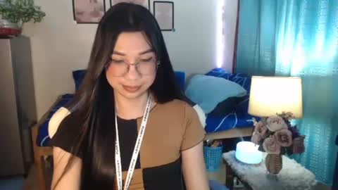 Snapshot of urwetasianprincessxx chatting on 01/07/25, 01:57 Ashley Kate Mateo Gray online show from 01/07/25, 01:57