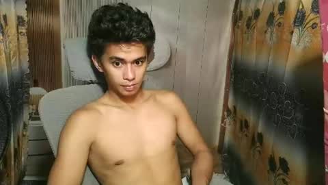 Snapshot of urwild_fuckerxx chatting on 06/07/26, 01:54 urwild_fuckerxx online show from 06/07/26, 01:54