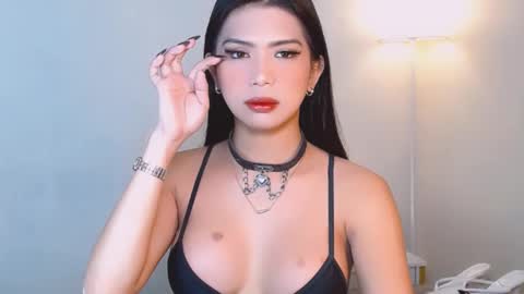 Snapshot of urwildest_margaret chatting on 02/02/26, 08:13 urwildest_margaret online show from 02/02/26, 08:13