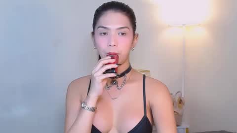 Snapshot of urwildest_margaret chatting on 02/21/26, 10:16 urwildest_margaret online show from 02/21/26, 10:16