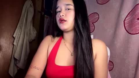 Snapshot of urwildpinay17 chatting on 01/31/26, 09:35 urwildpinay17 online show from 01/31/26, 09:35