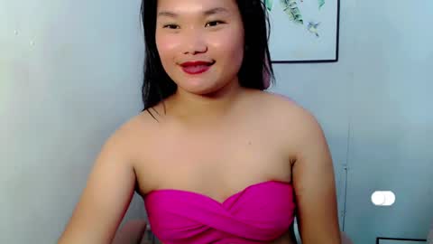 Snapshot of urwildpinayxxx chatting on 12/10/24, 08:49 melody online show from 12/10/24, 08:49