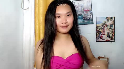 Snapshot of urwildpinayxxx chatting on 01/06/25, 02:25 melody online show from 01/06/25, 02:25