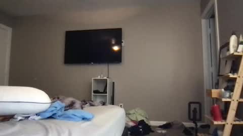 Urwivesaffair online show from 04/03/26, 06:17