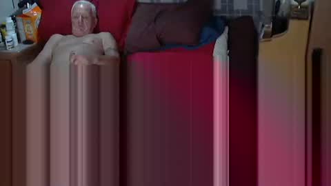 usednotbroken1 online show from 01/15/26, 08:08