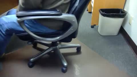 useemie online show from 04/13/26, 06:24