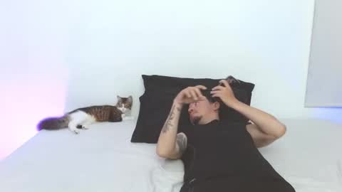 useronlypurple777 online show from 11/15/25, 02:20