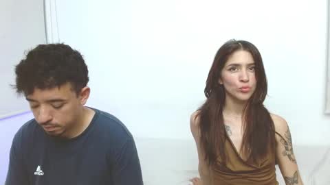 useronlypurple777 online show from 12/03/25, 02:19