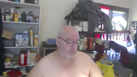 Eric online show from 12/19/24, 03:52