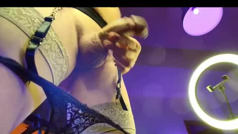 Snapshot of utopia2024 chatting on 09/30/25, 09:53 sdickyinout online show from 09/30/25, 09:53