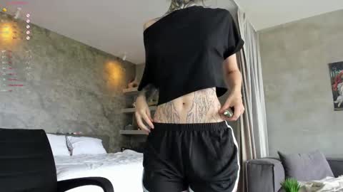 Eva online show from 11/10/25, 04:55