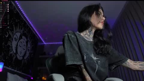 Eva online show from 02/17/26, 05:08