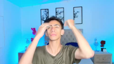 UYUKIE online show from 10/16/25, 12:17