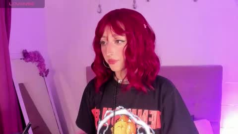 v1cky_ online show from 02/02/26, 11:14