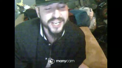 Snapshot of v1rg1nhunter chatting on 05/28/26, 11:02 v1rg1nhunter online show from 05/28/26, 11:02