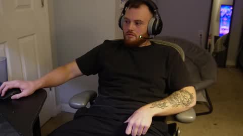 v_for_veng online show from 09/27/25, 04:06