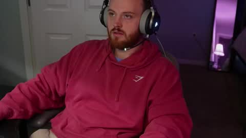 v_for_veng online show from 11/25/25, 01:38