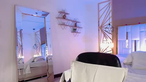 valeriee miller online show from 11/16/25, 09:20