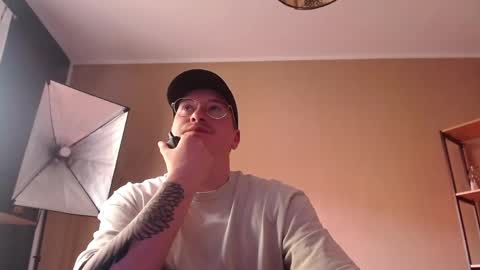 Snapshot of vacation__ chatting on 05/02/26, 03:39 vacation__ online show from 05/02/26, 03:39