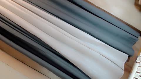 JESS - DONT FORGET TO FOLLOW ME AND GIVE ME THUMBS UP online show from 09/30/25, 01:27