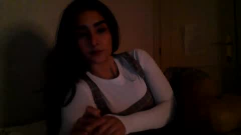 Snapshot of vaenina chatting on 11/15/25, 12:41 Vaen online show from 11/15/25, 12:41
