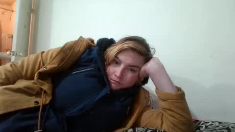 Snapshot of vagimosa chatting on 11/12/25, 05:30 vagimosa online show from 11/12/25, 05:30