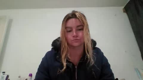 Snapshot of vagimosa chatting on 01/19/26, 01:31 vagimosa online show from 01/19/26, 01:31