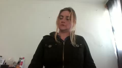 Snapshot of vagimosa chatting on 02/15/26, 09:55 vagimosa online show from 02/15/26, 09:55