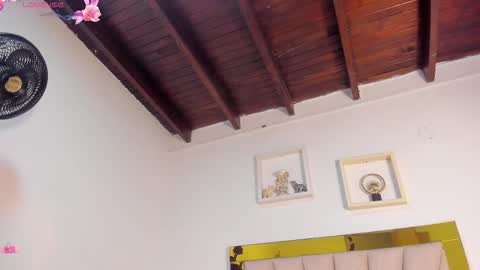 vahioleth  online show from 10/03/25, 02:52